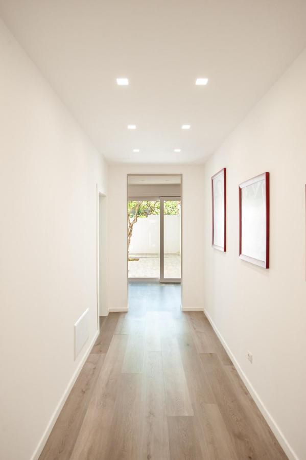 Lemon'S Apartment Elmas Luaran gambar
